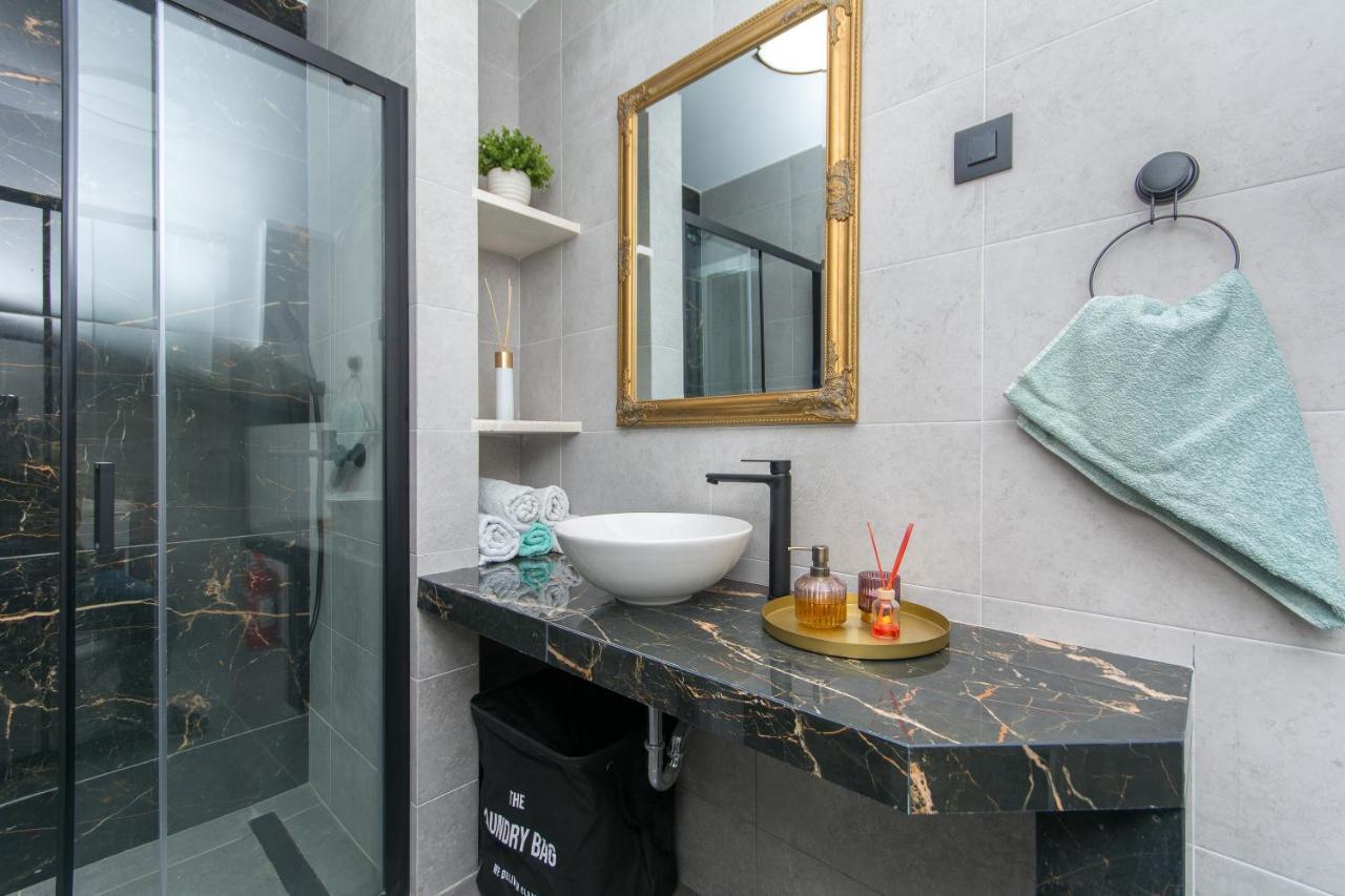 Sapphire Studio Apartment With Free Private Parking Dubrovnik Dış mekan fotoğraf