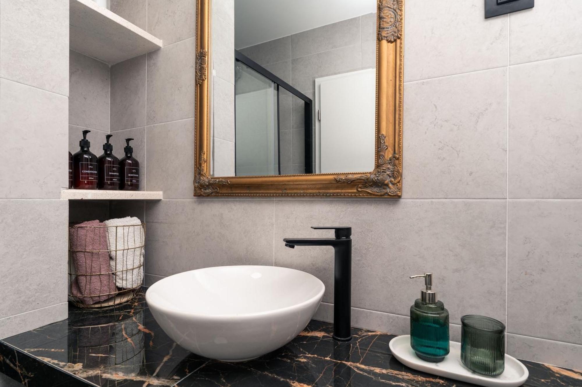 Sapphire Studio Apartment With Free Private Parking Dubrovnik Dış mekan fotoğraf